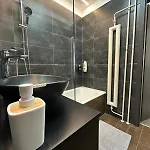 Modern Escape By Arena Appartement *