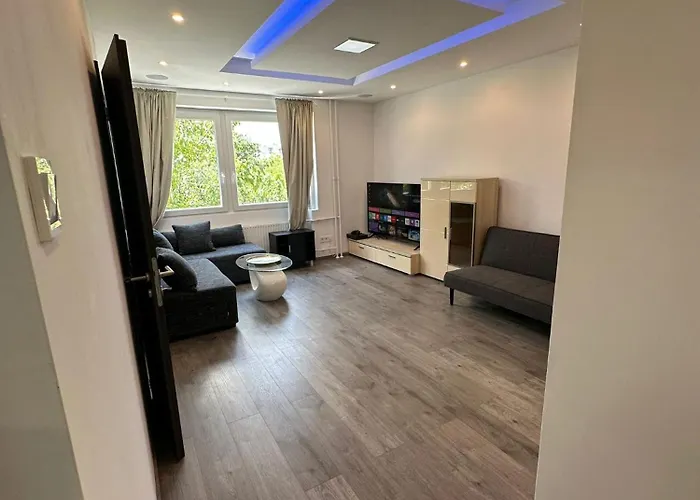 Modern Escape By Arena Apartament