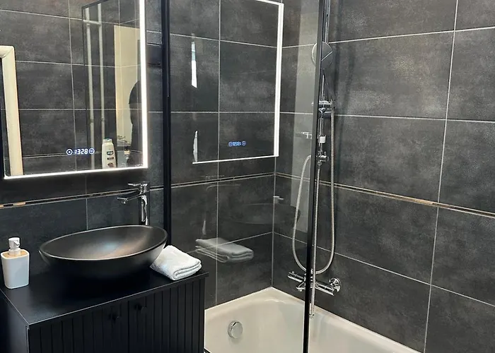 Modern Escape By Arena Apartament *